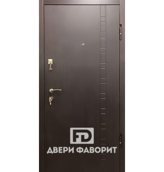 Входная недорогая дверь с отделкой МДФ, модель с двумя замками
