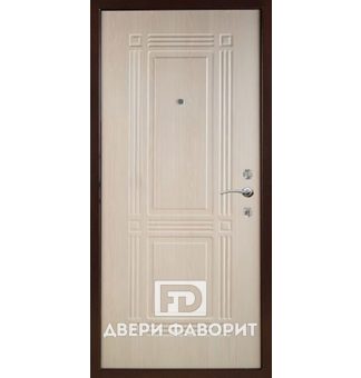Дверь в квартиру (МДФ, ламинат)