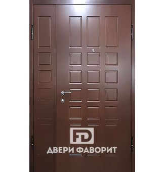 двустворчатая входная тамбурная недорогая дверь, отделка МДФ на выбор